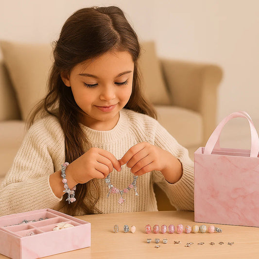 Kit Fai da Te per Creare Braccialetti con Ciondoli ⎜ Set di Gioielli Creativo con Perline e Pendenti in Scatola Regalo per Ragazze